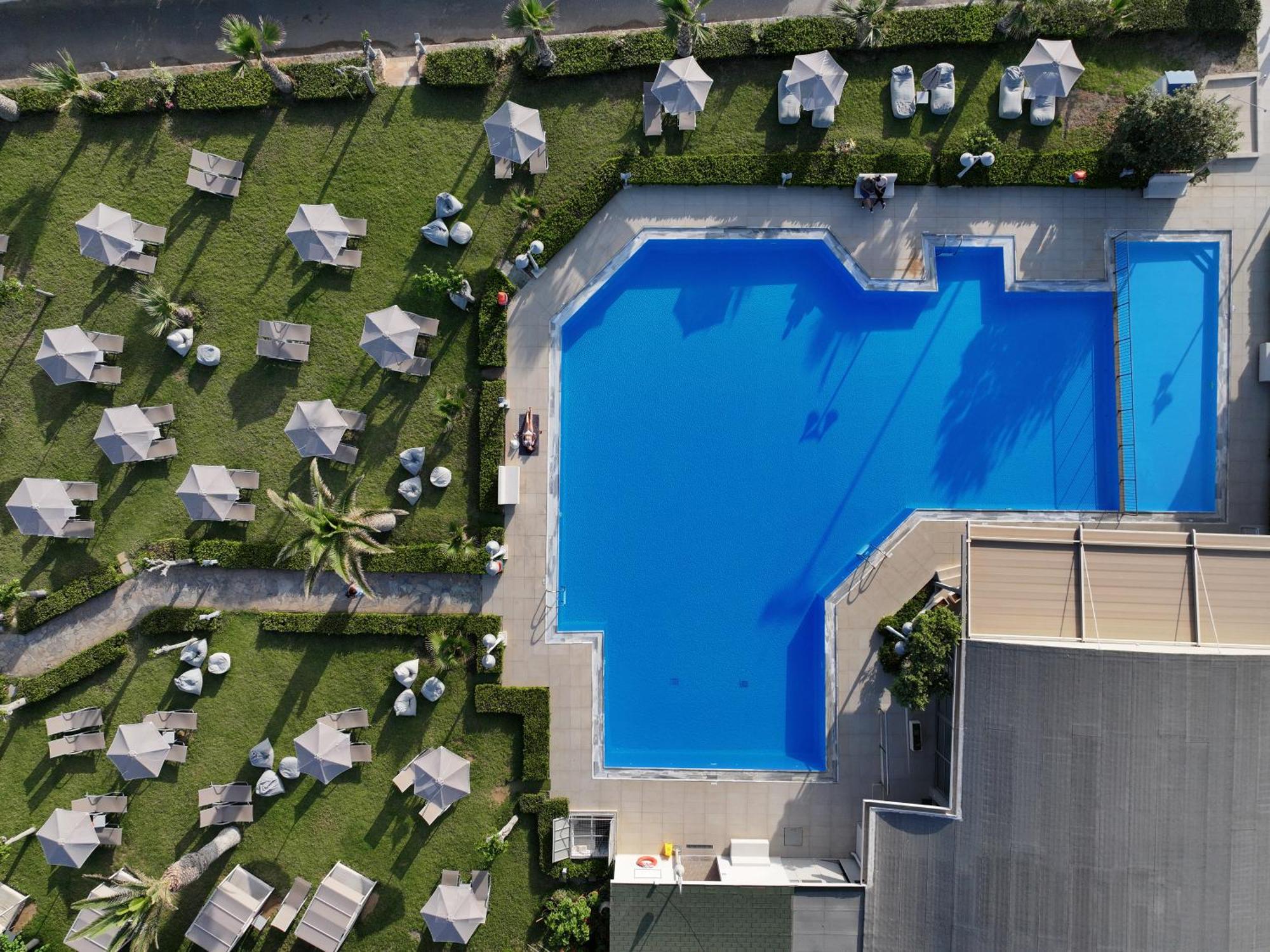 Marinos Beach Hotel Platanes  Exteriör bild