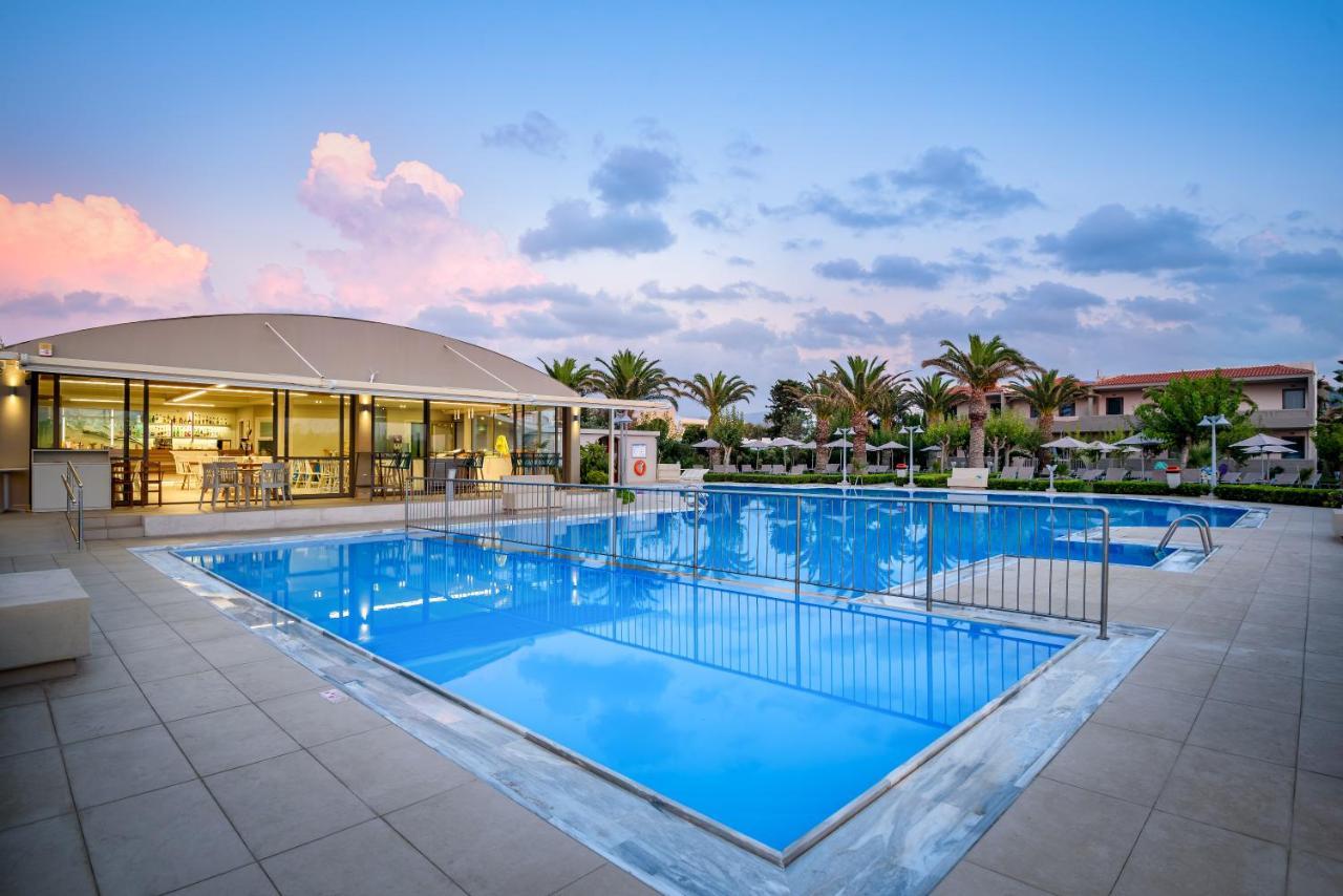 Marinos Beach Hotel Platanes  Exteriör bild